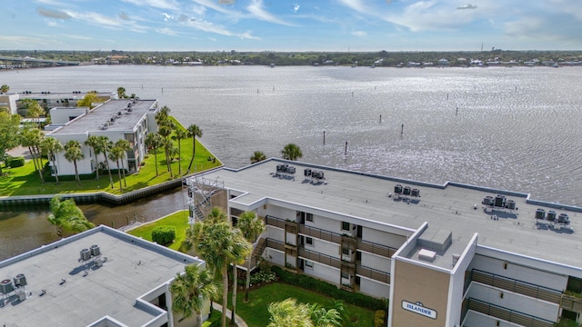 1950 SW Palm City Rd Unit 8302, Stuart, FL 34994 - aerial view of a nearby body of water