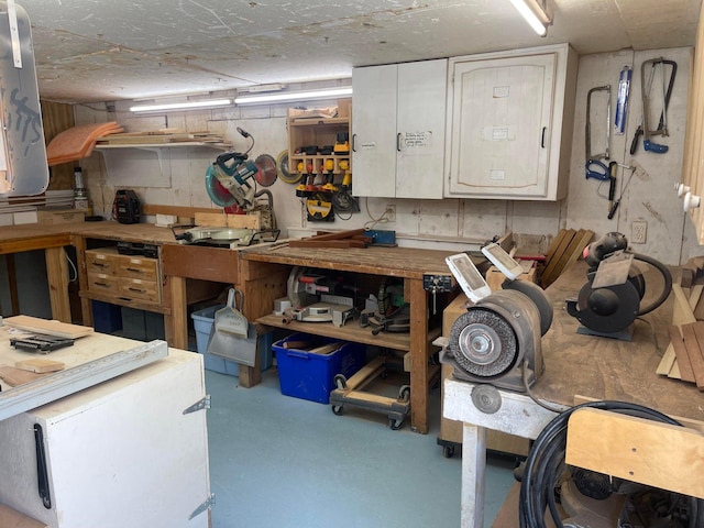 1950 SW Palm City Rd Unit 8302, Stuart, FL 34994 - misc room with a workshop area and finished concrete flooring