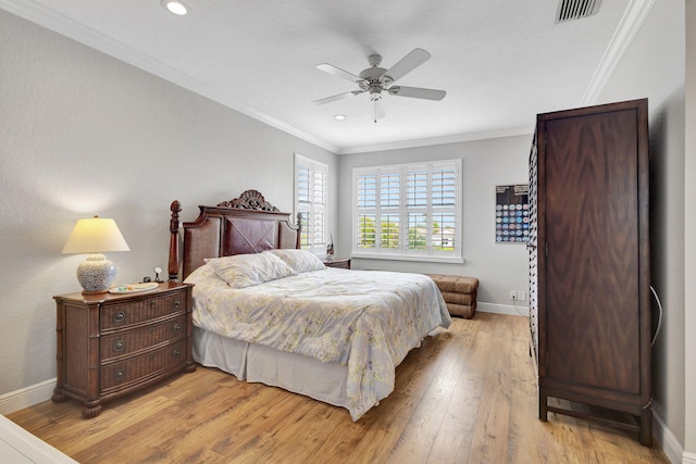 202 Isle Verde Way, Palm Beach Gardens, FL 33418 - bedroom featuring baseboards, light wood finished floors, crown molding, recessed lighting, and ceiling fan