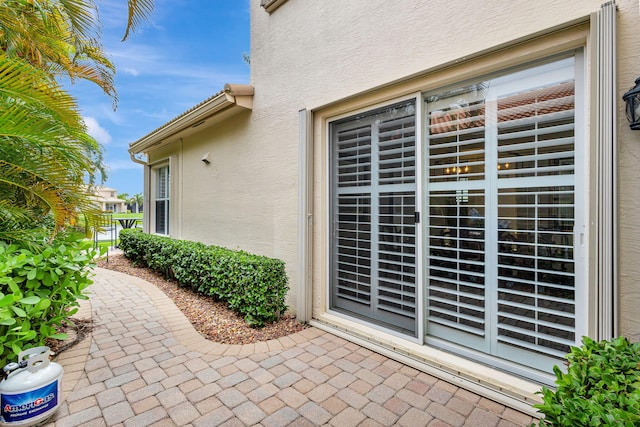 202 Isle Verde Way, Palm Beach Gardens, FL 33418 - view of patio / terrace
