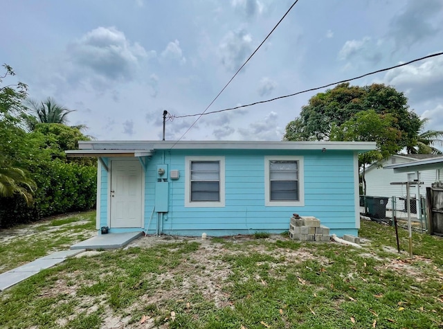 2618 Nokomis Ave, West Palm Beach, FL 33409 - view of rear view of house