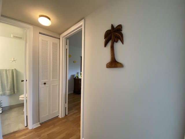 302 Pine Ridge Cir Unit D-1, Greenacres, FL 33463 - hall featuring light wood-style floors and baseboards