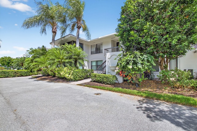 3946 Quail Ridge Dr N, Boynton Beach, FL 33436 - view of property with stairway