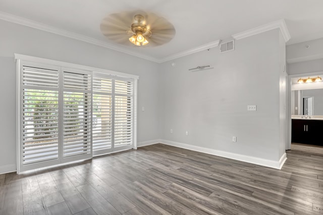 4903 Midtown Ln Unit 3114, Palm Beach Gardens, FL 33418 - unfurnished room featuring a ceiling fan, wood finished floors, and ornamental molding