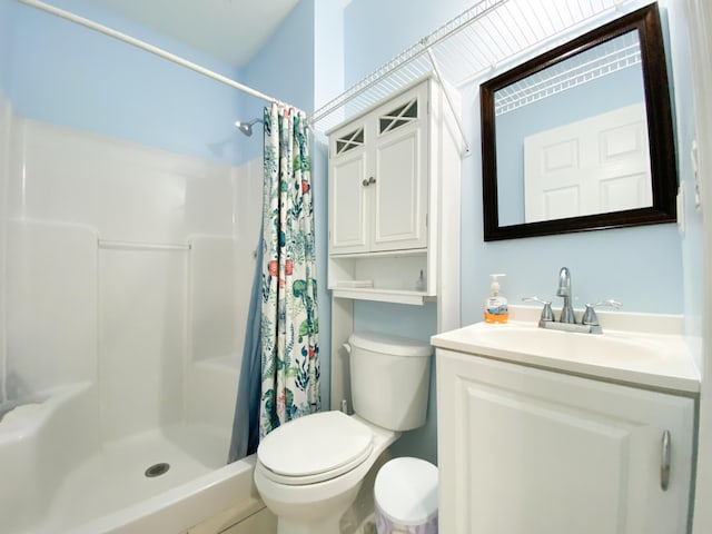 1913 SW Idaho Ln, Port Saint Lucie, FL 34953 - full bath featuring toilet, a shower with curtain, and vanity