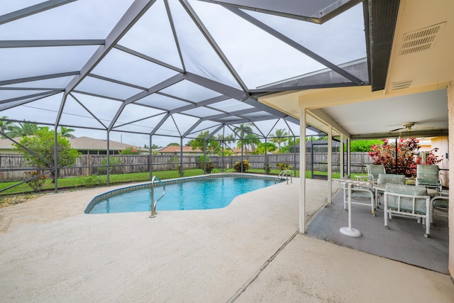 858 SE Roulette Ln, Port Saint Lucie, FL 34983 - view of pool featuring a patio, a lanai, and ceiling fan