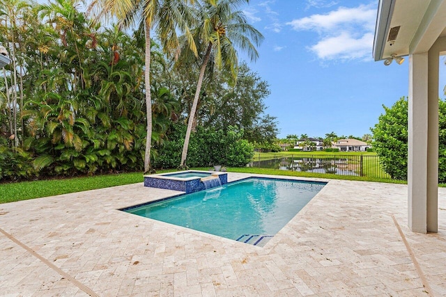 16370 Via Fontana, Delray Beach, FL 33484 - view of swimming pool with a patio, a water view, and a pool with connected hot tub