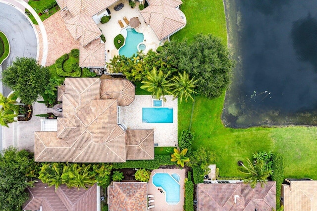 16370 Via Fontana, Delray Beach, FL 33484 - aerial view of a pool