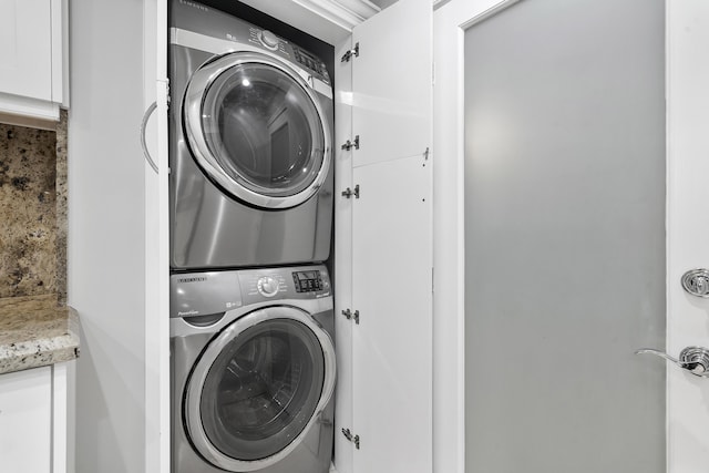1948 Coco Palm Pl, Lauderdale By The Sea, FL 33062 - washroom with stacked washer / dryer