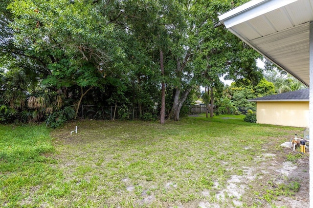 6681 4th St, Jupiter, FL 33458 - view of yard