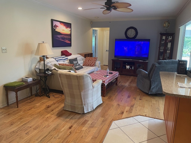 3313 Sherwood Blvd, Delray Beach, FL 33445 - living area featuring light wood-type flooring, a ceiling fan, crown molding, and recessed lighting