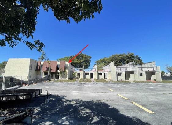 8921 Palm Tree Ln Unit 8921, Pembroke Pines, FL 33024 - view of asphalt street