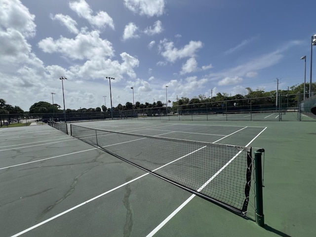 2020 Lake Osborne Dr Unit 10, Lake Worth, FL 33461 - view of tennis court