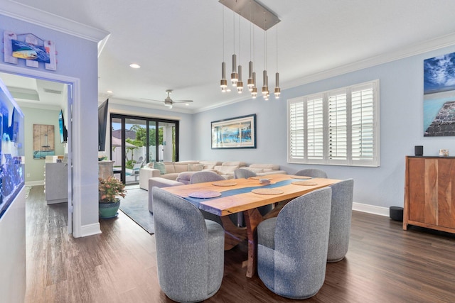 260 SE Via Visconti, Port Saint Lucie, FL 34952 - dining area featuring ornamental molding, baseboards, wood finished floors, ceiling fan, and recessed lighting