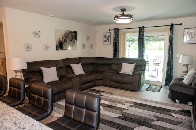 1122 SW California Blvd SW, Port Saint Lucie, FL 34953 - living room featuring light wood-style floors