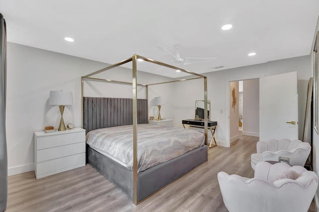 21695 Tall Palm Cir Unit 4B, Boca Raton, FL 33433 - bedroom featuring light wood-style floors, baseboards, recessed lighting, and a ceiling fan