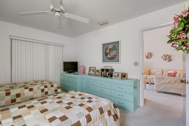 7610 Tahiti Ln Unit 201, Lake Worth, FL 33467 - bedroom featuring light carpet and a ceiling fan
