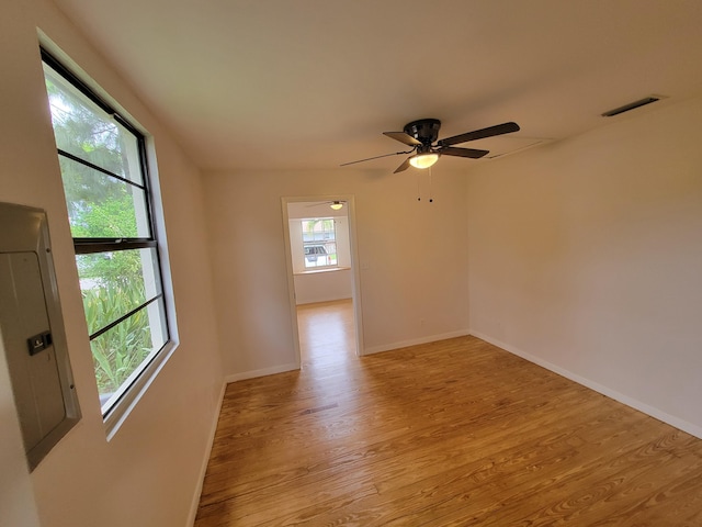 510 N 5th St, Lantana, FL 33462 - unfurnished room featuring light wood-style flooring, ceiling fan, and baseboards