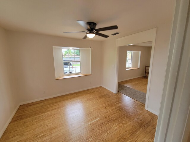 510 N 5th St, Lantana, FL 33462 - spare room with ceiling fan, light wood-type flooring, and baseboards