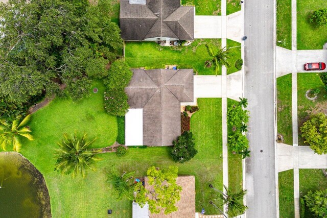 129 Parkwood Dr, Royal Palm Beach, FL 33411 - drone / aerial view