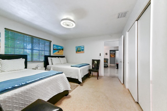 4311 NE 16th Ave, Oakland Park, FL 33334 - bedroom with a closet