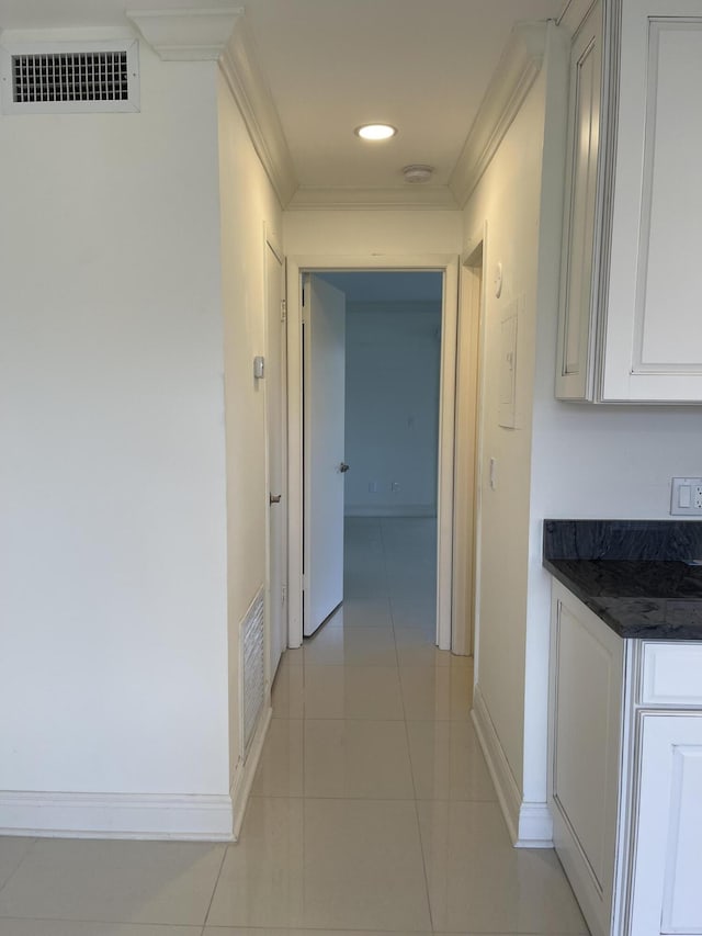 1225 NW 21st St NW Unit 15-1505, Stuart, FL 34994 - hall featuring ornamental molding, baseboards, light tile patterned flooring, and recessed lighting