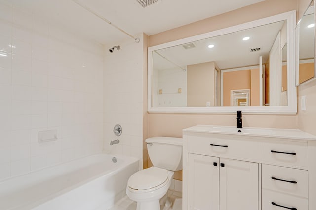 3870 Lyons Rd Unit 308-8, Coconut Creek, FL 33073 - bathroom with toilet, vanity,  shower combination, and recessed lighting