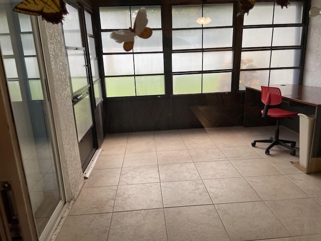 6004 Indrio Rd Unit 2, Fort Pierce, FL 34951 - view of sunroom