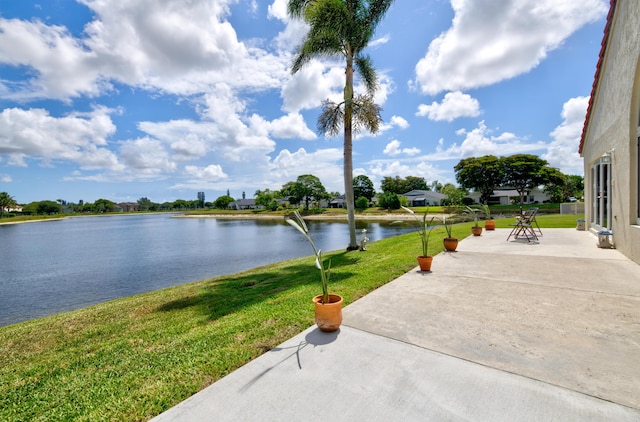 4290 Camrose Ln, West Palm Beach, FL 33417 - water view