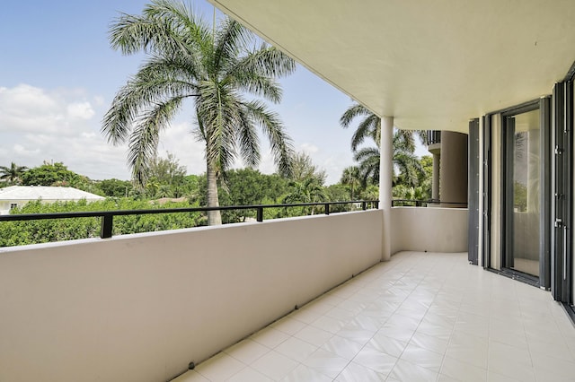 1401 S Ocean Blvd Unit 305, Boca Raton, FL 33432 - view of balcony