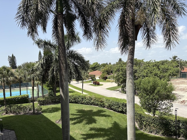 1401 S Ocean Blvd Unit 305, Boca Raton, FL 33432 - view of grassy yard