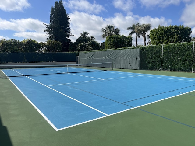 1401 S Ocean Blvd Unit 305, Boca Raton, FL 33432 - view of tennis court featuring community basketball court