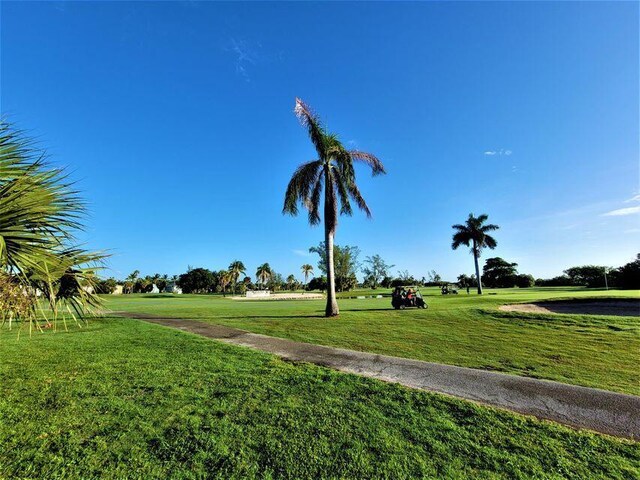 101 S Golfview Rd Unit 15, Lake Worth Beach, FL 33460 - view of home's community featuring a yard