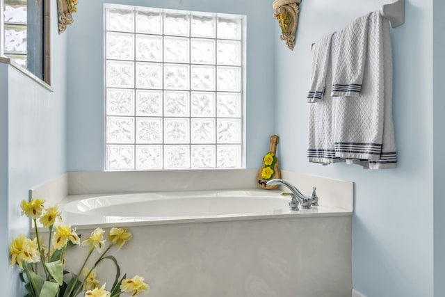 3592 SW Rosser Blvd, Port Saint Lucie, FL 34953 - full bath featuring plenty of natural light and a garden tub