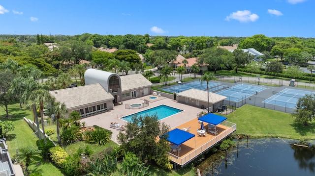 5255 Monterey Cir Unit G, Delray Beach, FL 33484 - aerial view of a pool and a large body of water