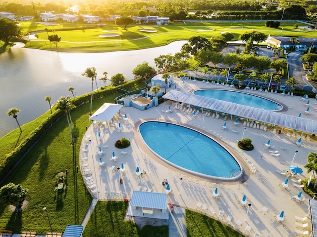 366 Saxony H, Delray Beach, FL 33446 - bird's eye view of a pool area, a golf course, and a large body of water