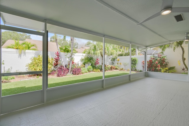 438 River Edge Rd, Jupiter, FL 33477 - unfurnished sunroom with ceiling fan and lofted ceiling