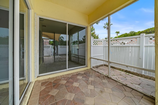 5554 Boynton Gardens Dr, Boynton Beach, FL 33437 - view of unfurnished sunroom