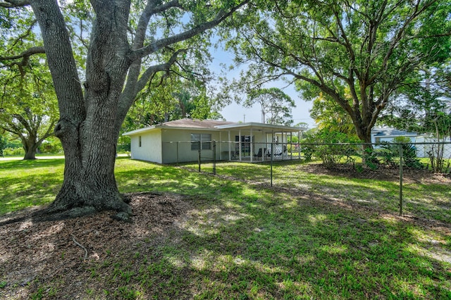6506 Kings Hwy, Fort Pierce, FL 34951 - view of yard