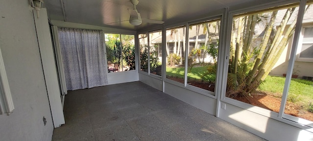 456 NW Marsala Ter, Port Saint Lucie, FL 34986 - unfurnished sunroom with a ceiling fan