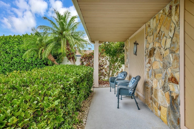519 SE Brookside Ter, Port Saint Lucie, FL 34983 - view of patio / terrace