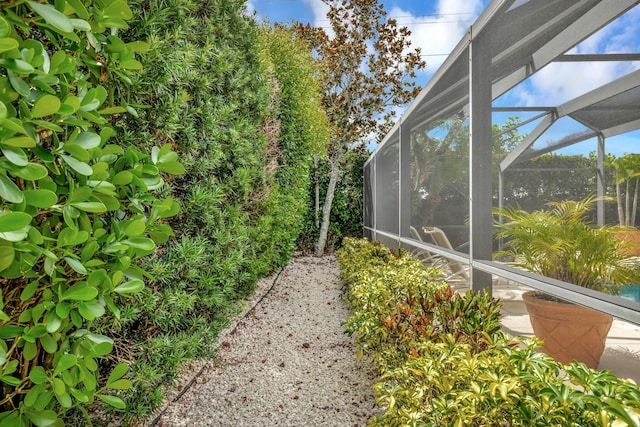 519 SE Brookside Ter, Port Saint Lucie, FL 34983 - view of yard with glass enclosure