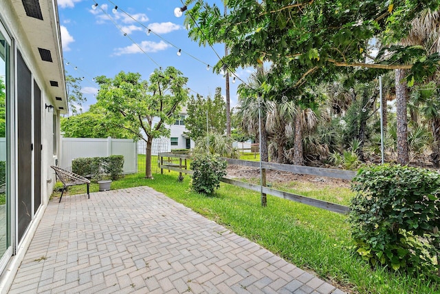 6825 Pointe Of Woods Dr, West Palm Beach, FL 33413 - view of patio