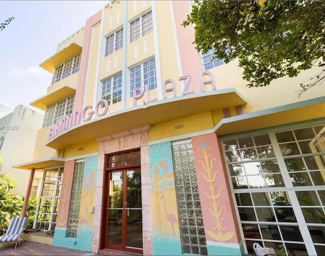 740 11th St Unit 3A, Miami Beach, FL 33139 - entrance to property with stucco siding
