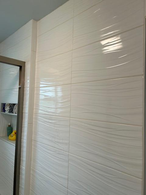 100 Lake Terry Dr, West Palm Beach, FL 33411 - bathroom view