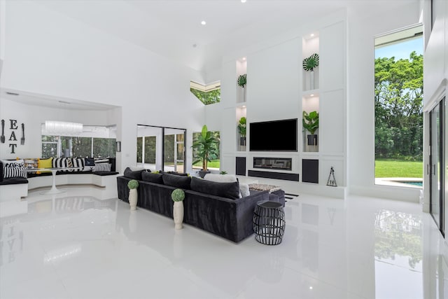 8076 Twin Lake Dr, Boca Raton, FL 33496 - living room with a towering ceiling