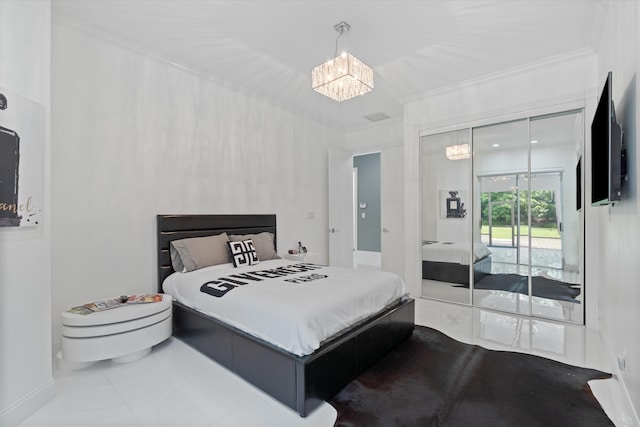 8076 Twin Lake Dr, Boca Raton, FL 33496 - bedroom featuring crown molding, a chandelier, and baseboards