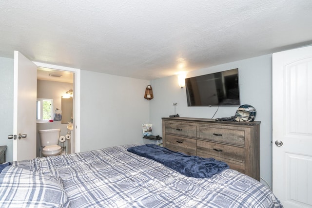 4337 Clinton Blvd, Lake Worth, FL 33461 - bedroom featuring a textured ceiling