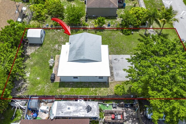 4337 Clinton Blvd, Lake Worth, FL 33461 - aerial overview of property's location featuring property parcel outlined
