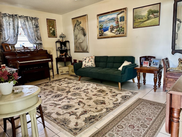 3595 SW 19th St, Okeechobee, FL 34974 - living area featuring tile patterned floors